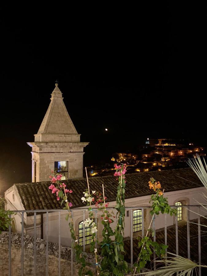 Da Cleo-Nel Cuore Del Barocco Siciliano Ragusa Zewnętrze zdjęcie